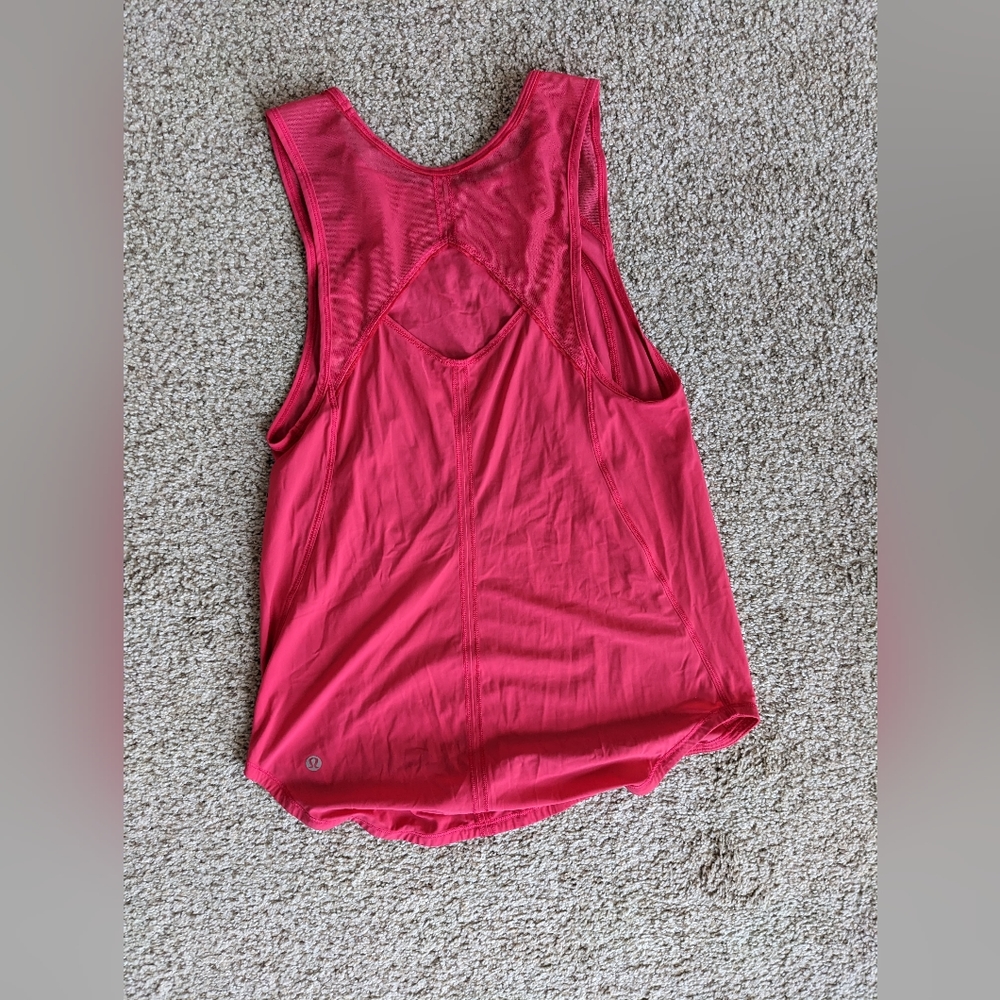 Lululemon pink workout top
